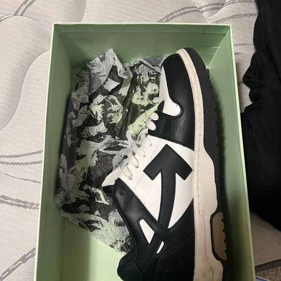 Off White Out of Offices